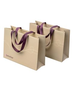 Jewelry-counter-paper-shopping-bags-Royal-Gift-Company-Dubai-1-UAE-www.royalgiftpoint.com